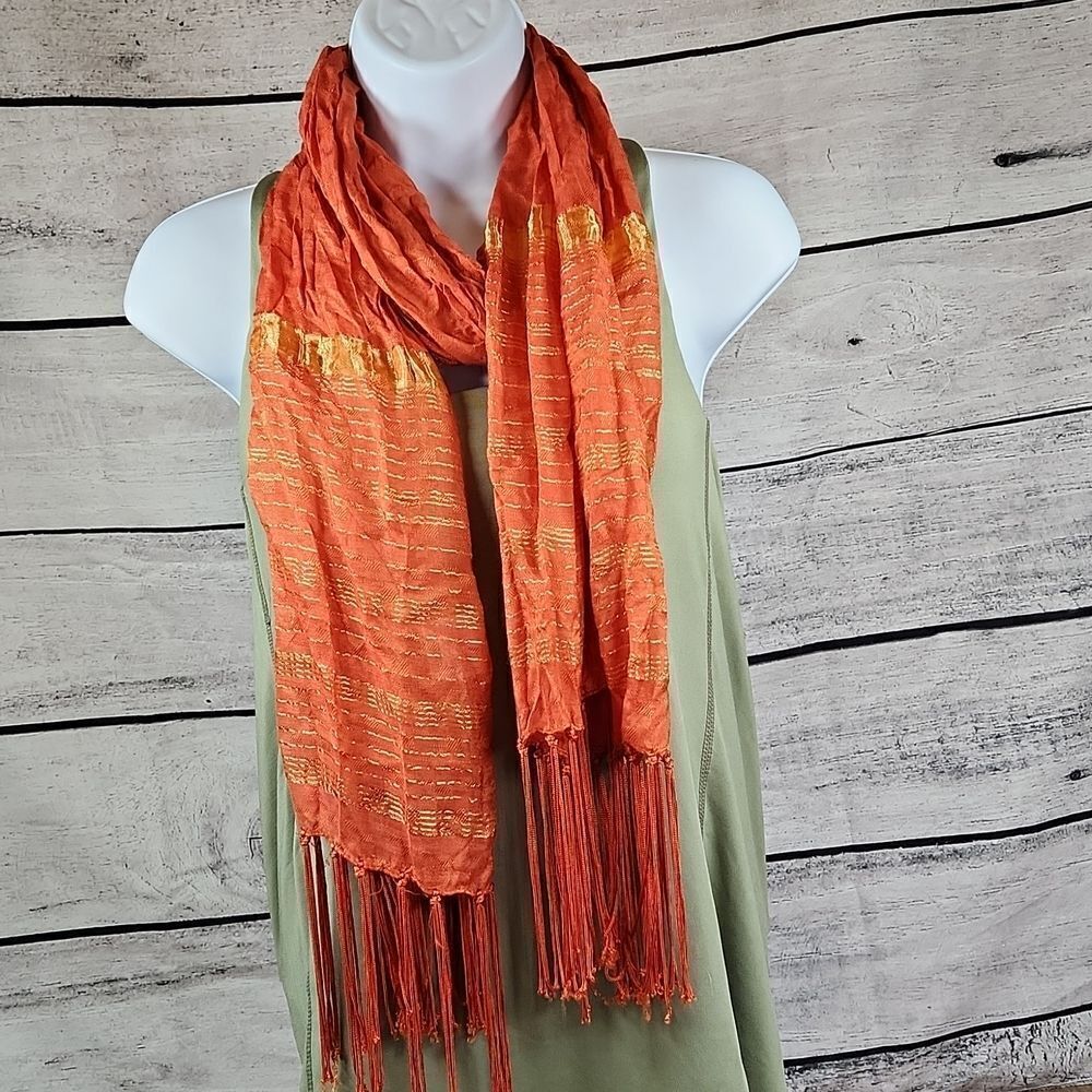 💜Forever 21 Rust & Metallic Gold Fringe Tassled Scarf